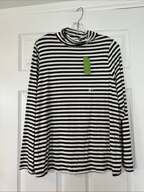 Reitmans Black & White Striped Turtleneck Long Sleeve Tee